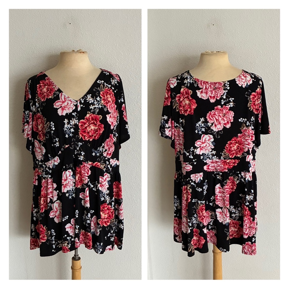 Torrid floral blouse - Picture 1 of 6